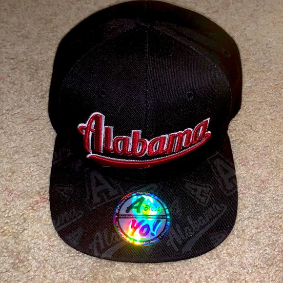 Other - Alabama SnapBack hat!